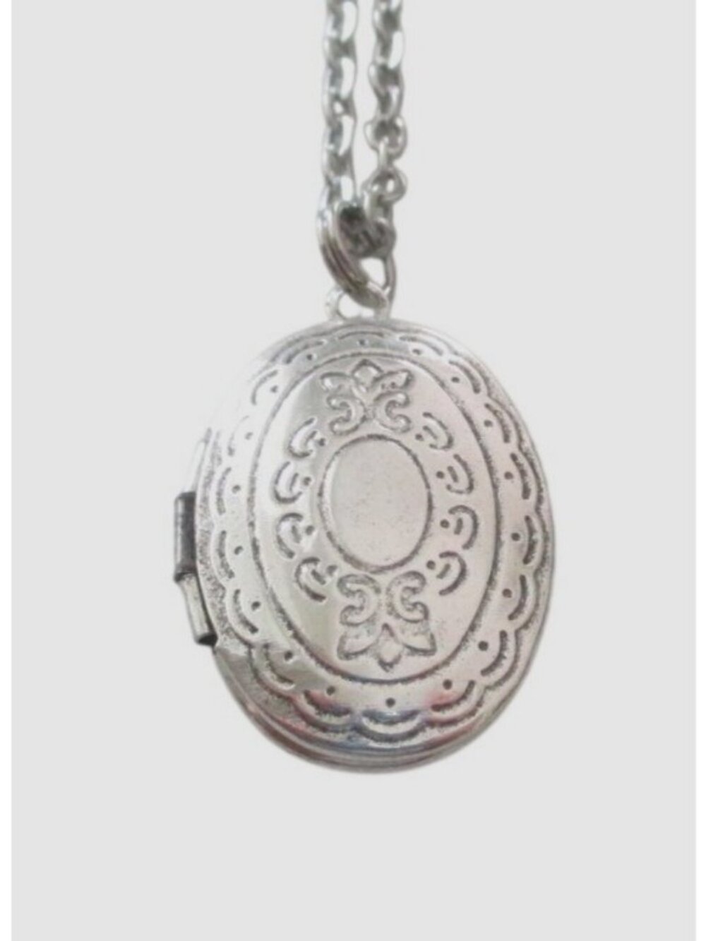 New Oval Locket Necklace With 18" Stainless Chain Keepsake Gift